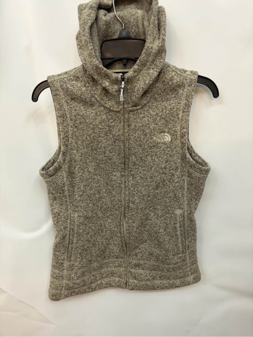 The North Face Heathered Gray Zip-Up Fleece Vest women’s size medium